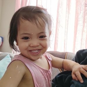 Meet your Posher, Emmanuel